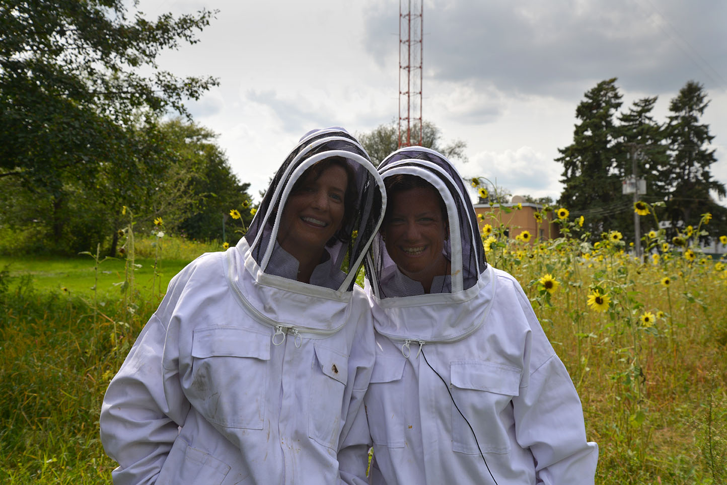 nicky-and-cynthia-in-bee-suits